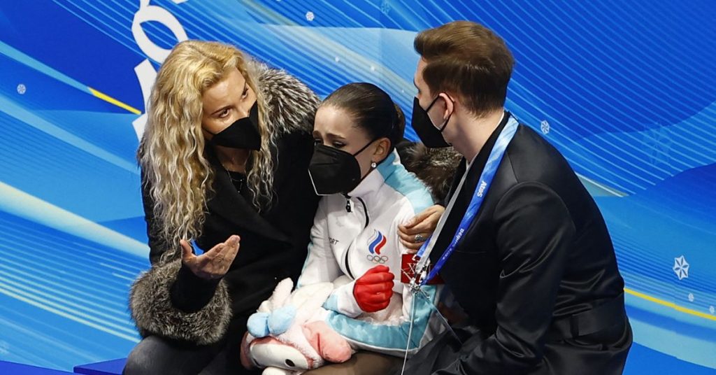 President of the Olympic Games - IOC Bach is upset about the collapse of Valeeva, hitting his entourage