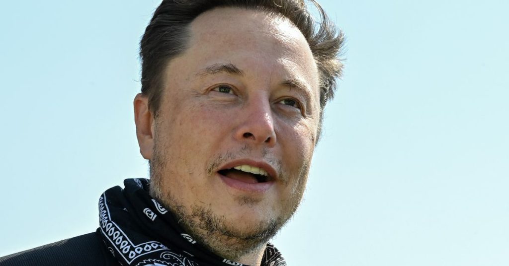 The Securities and Exchange Commission has dismissed Elon Musk's allegations of "breaking" promises.