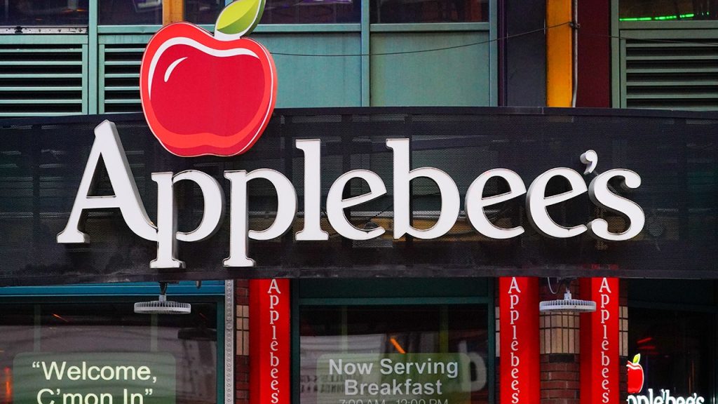 Applebee CEO says to use gas prices and inflation to cut wages: Report