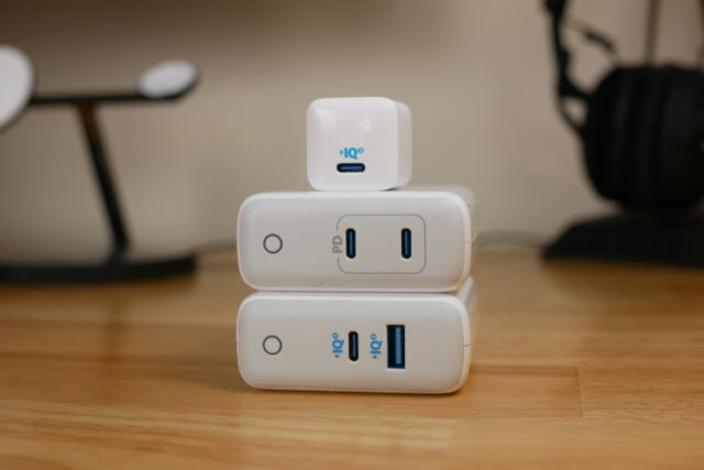 Anker's built-in PowerPort III Nano (top) can charge newer iPhones as quickly as possible.