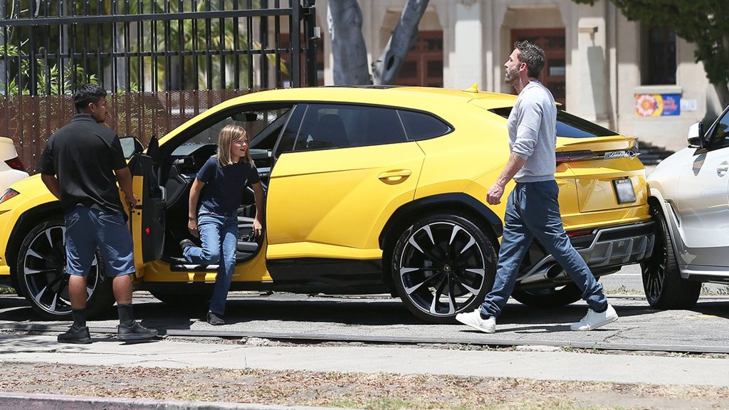 Ben Affleck's 10-year-old son takes a Lamborghini wheel and hits the car