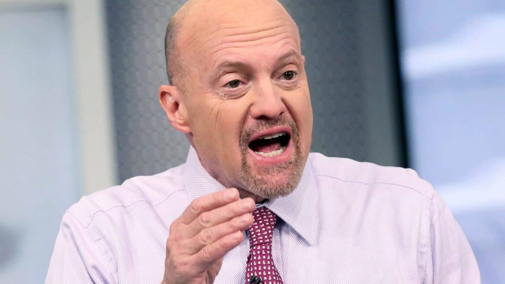 Cramer Highlights Tech Stocks, Target News Says Inflation Has Peaked