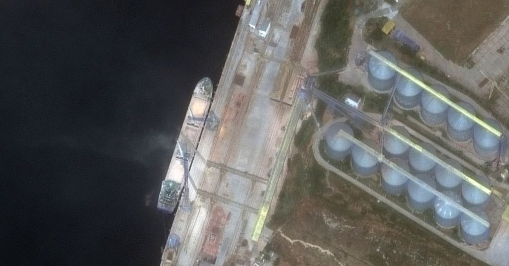 Maksar says Russian-flagged ships transport Ukrainian grain to Syria
