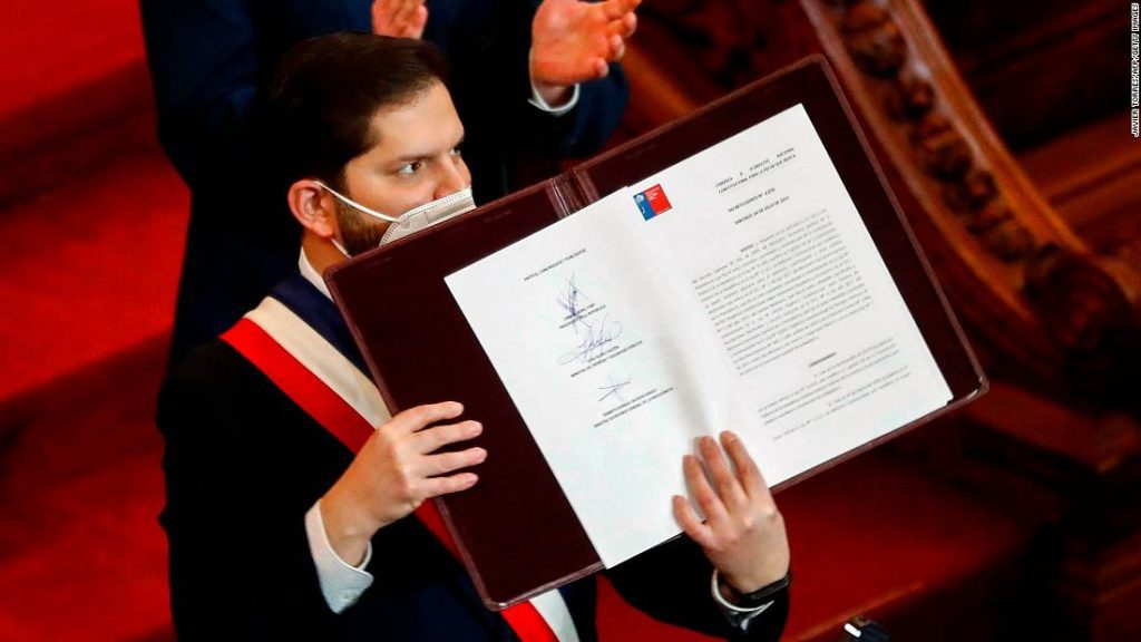 The Constitutional Assembly of Chile presents a proposal for a new constitution to the President of Chile