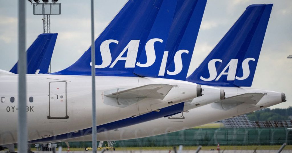 Clashes between SAS Airlines and striking pilots over US bankruptcy file