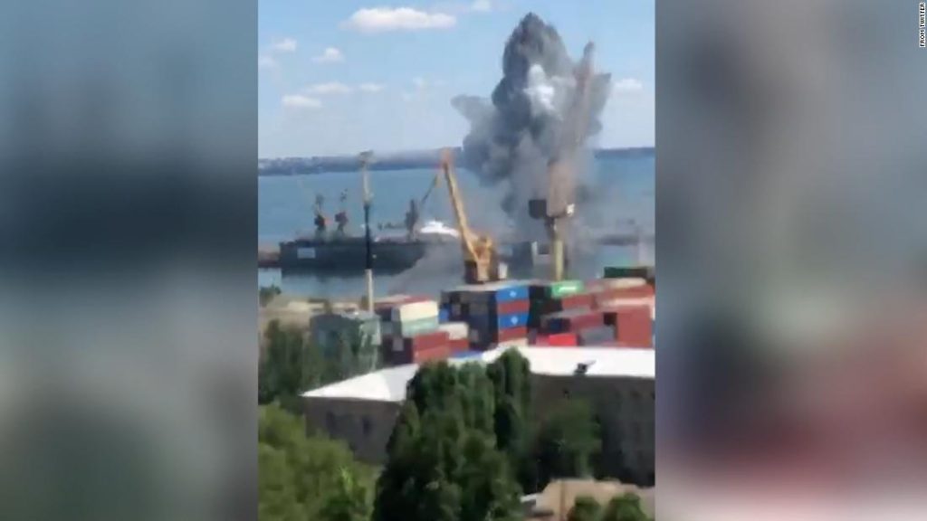 Odessa: Anger over Russian missiles hitting port, one day after agreeing on grain export deal