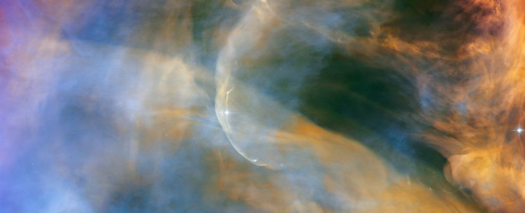 Hubble's close-up of the Orion Nebula looks like a surreal dream scene: ScienceAlert