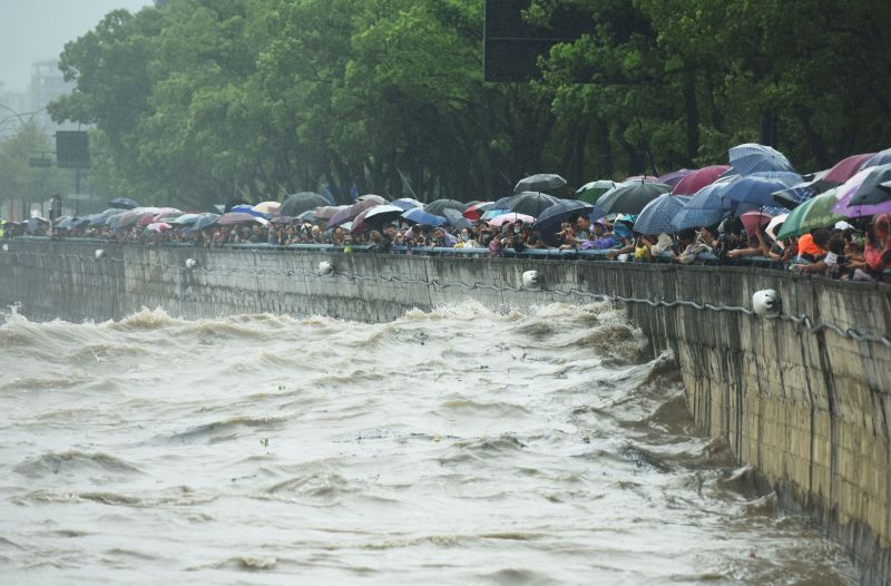 Typhoon Muifa: Ports in Zhejiang shut down as typhoon approaches