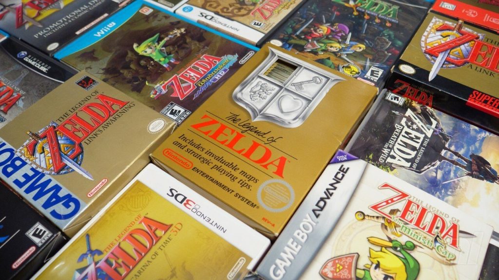 Random: Original 'black box' art for NES Zelda skins, and Link is happy