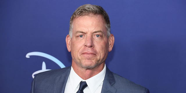 Troy Aikman tore up the NFL on the Chiefs-Raiders call.