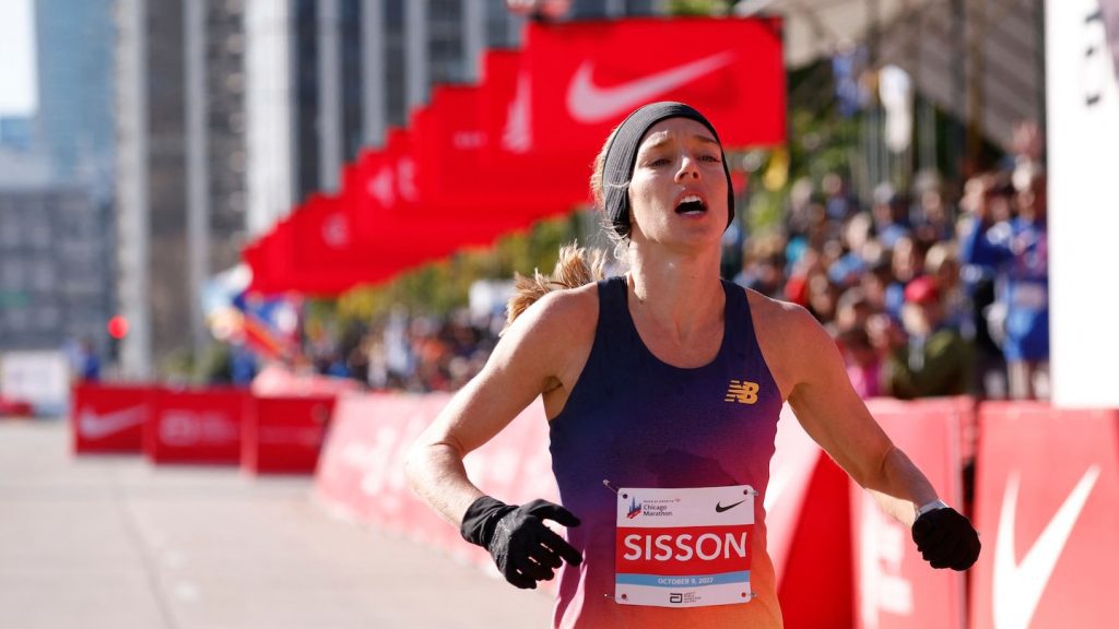 Emily Sisson breaks the women's US marathon record