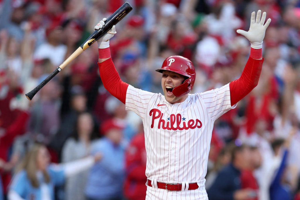 Rhys Hoskins slams formidable Homer to set Phillies against Braves, guards outsmart Yankees by 10 games