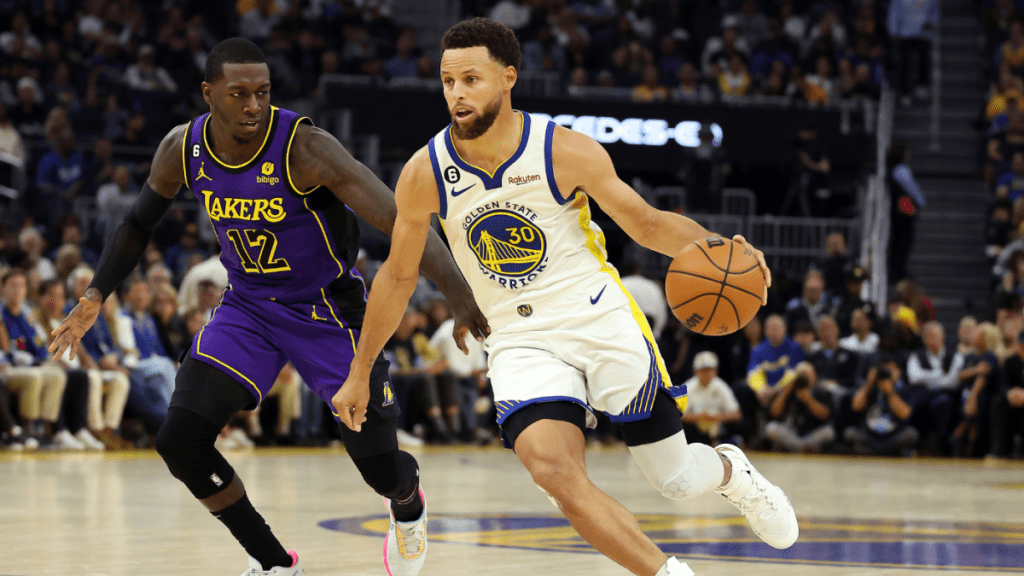 Warriors points against Lakers, takeaway: Stephen Curry, defending champion downs LeBron & Co. on NBA opening night