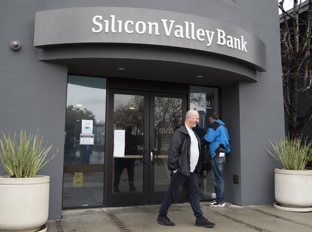 HSBC buys Silicon Valley Bank in the UK