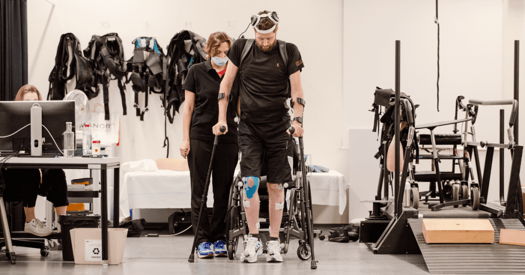 A paralyzed man walks again using implants that connect the brain to the spinal cord