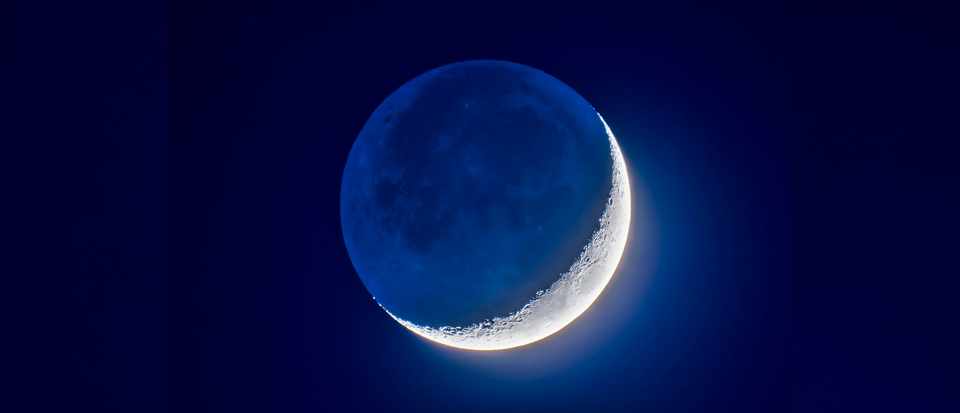 Earthshine tonight: How to see May's amazing lunar event