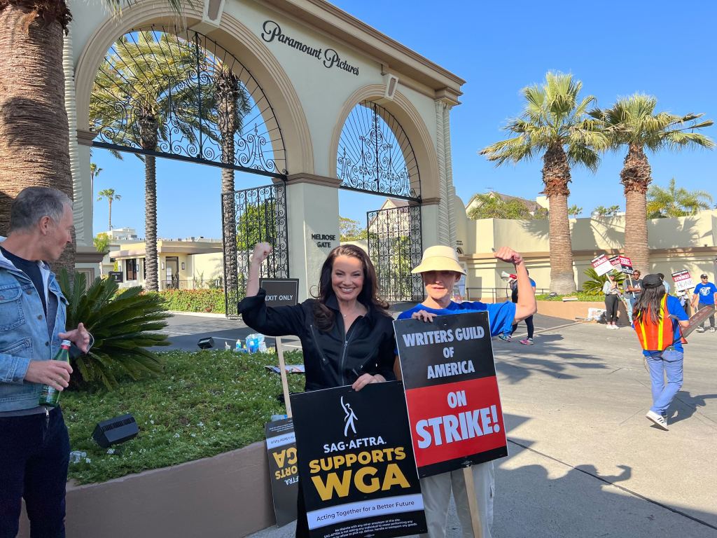 Fran Drescher and Meredith Steam at the writers' picket line