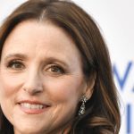 Julia Louis-Dreyfus is annoyed that women do this most common thing