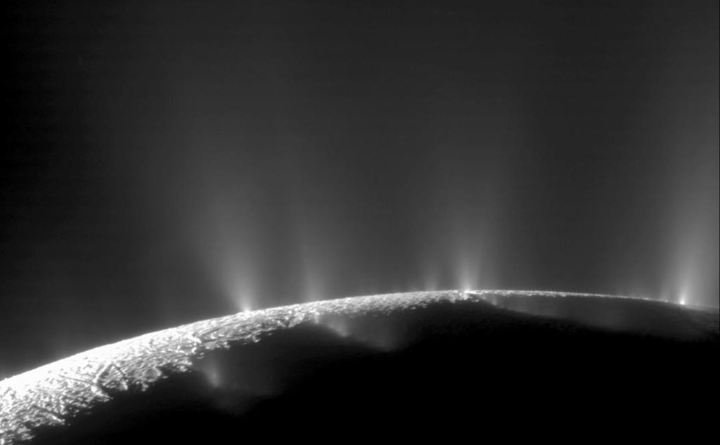 One of Saturn's moons sprays epic plumes of water