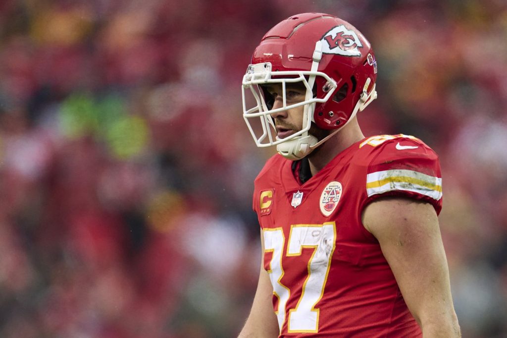 Travis Kelsey, Tony Cadarius are absent chiefs for the sixth day of TEA
