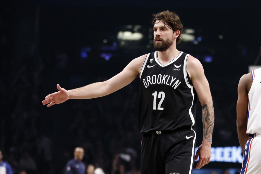 Nets trade Joe Harris to free up space on the lid;  Latest news, rumors and deals