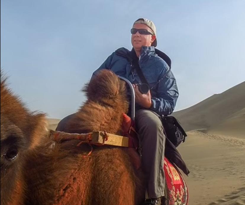 Simon Patterson on Camel