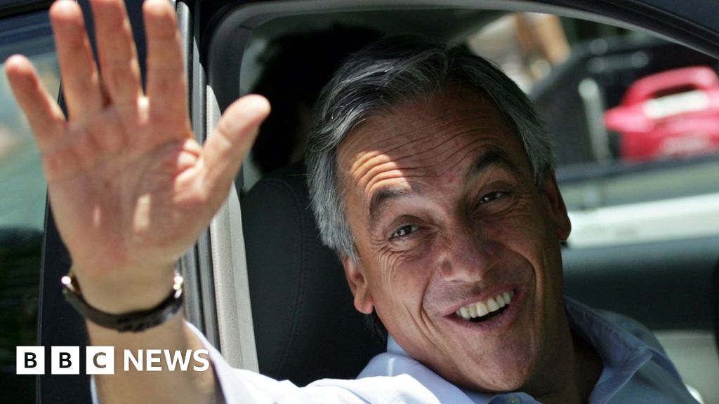 Sebastian Piñera: Former Chilean president dies in a helicopter crash