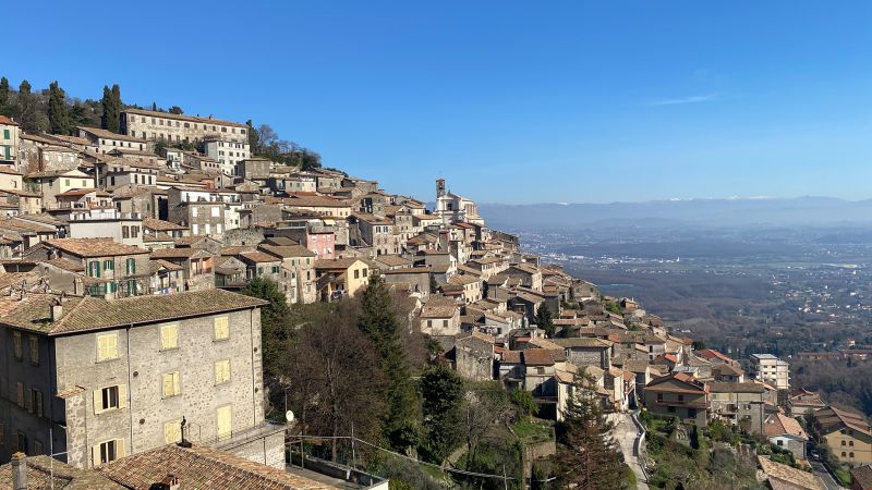 This Italian city is struggling to sell its empty homes for one euro.  this is the reason