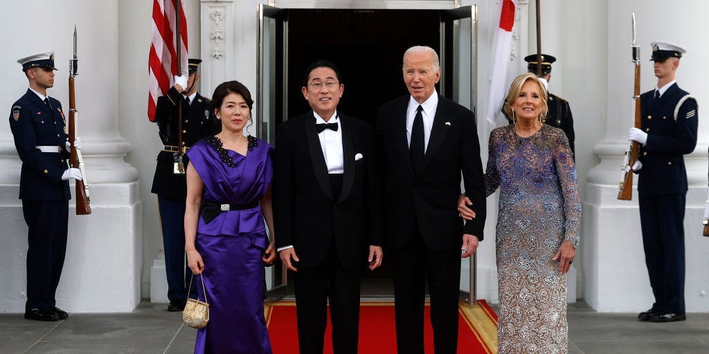 Formal dinner in Japan: best moments and celebrity guests
