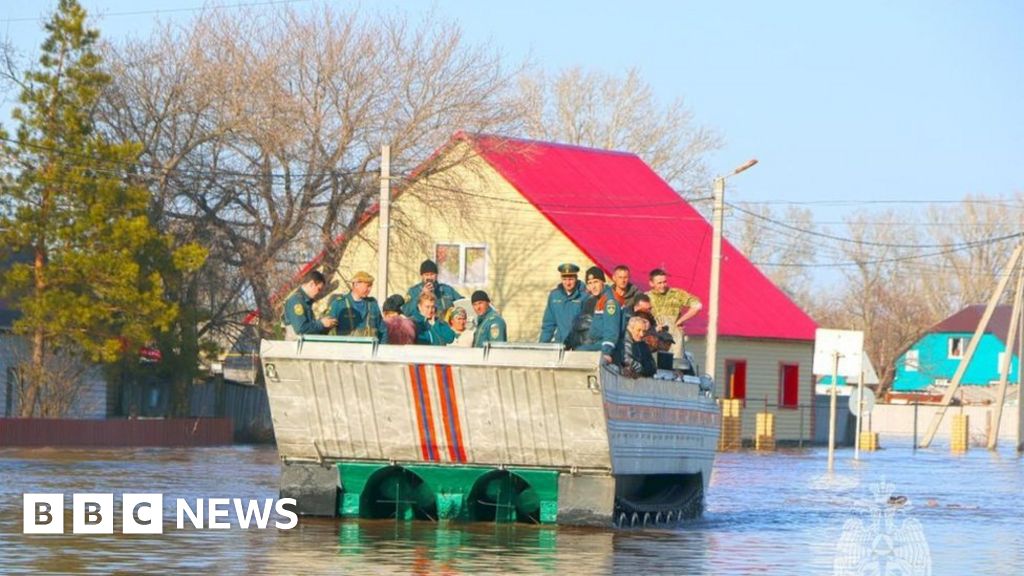 Thousands evacuated after Orsk dam explosion worsened floods in Russia